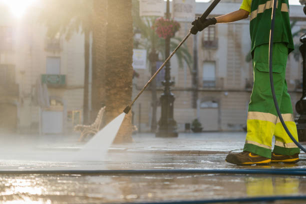 Best Garage Pressure Washing  in Bluffton, IN